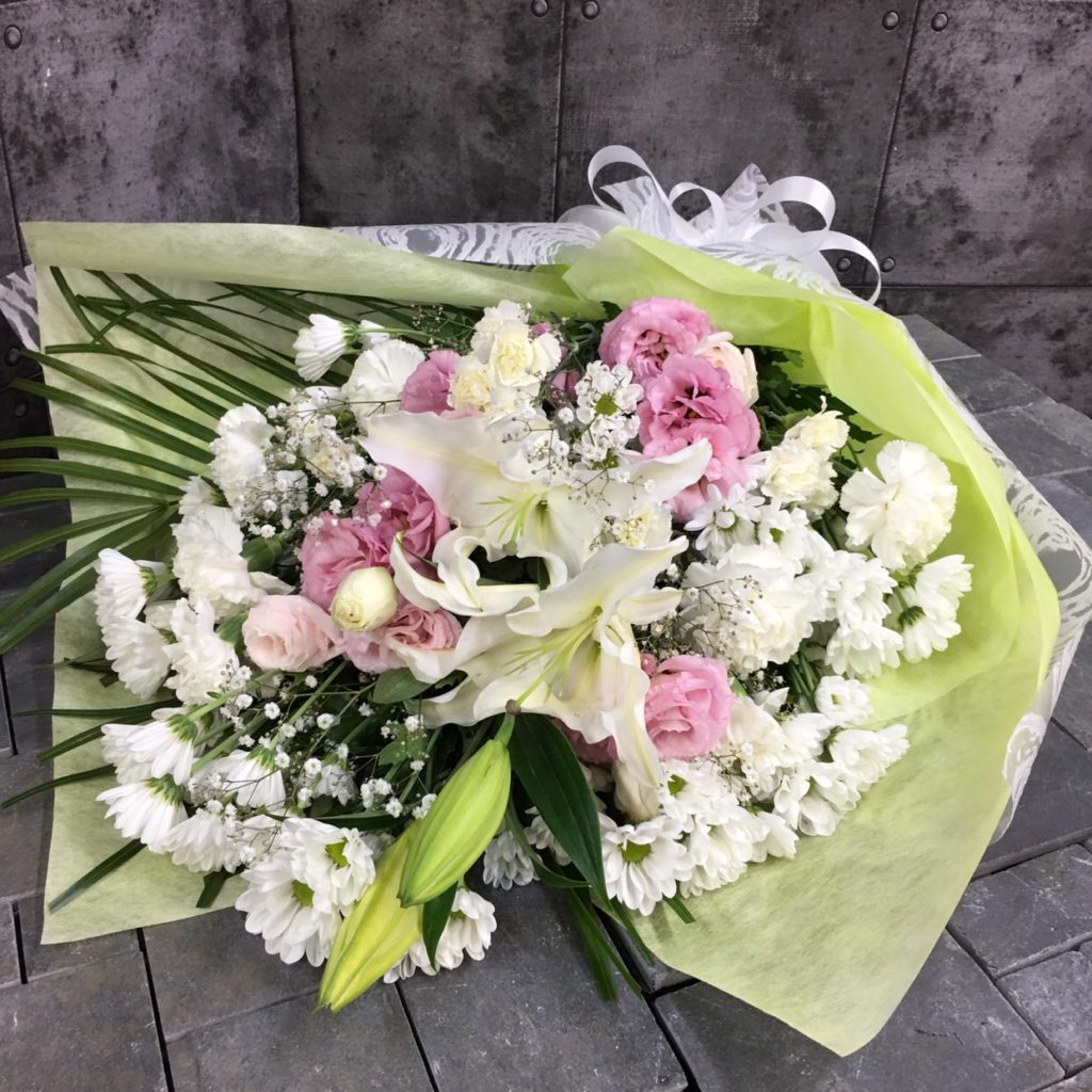 【御供】ユリとカーネーションの花束W_85_SP-OS