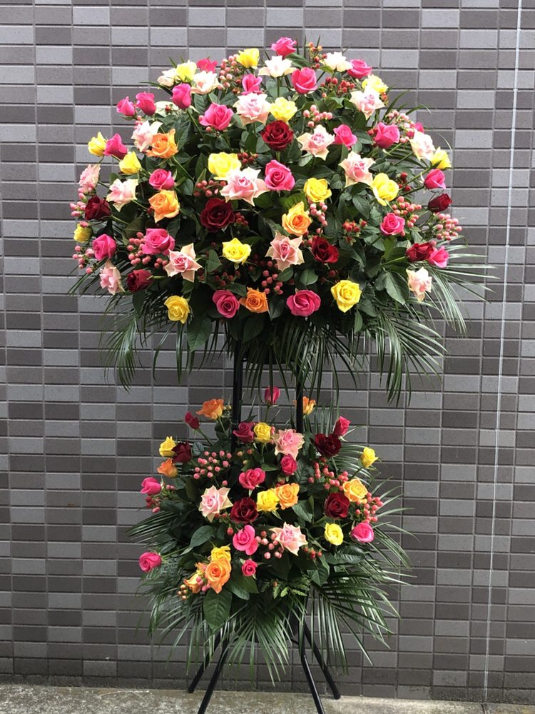 バラのMIX 黒パイプ 2段スタンド花(H190)