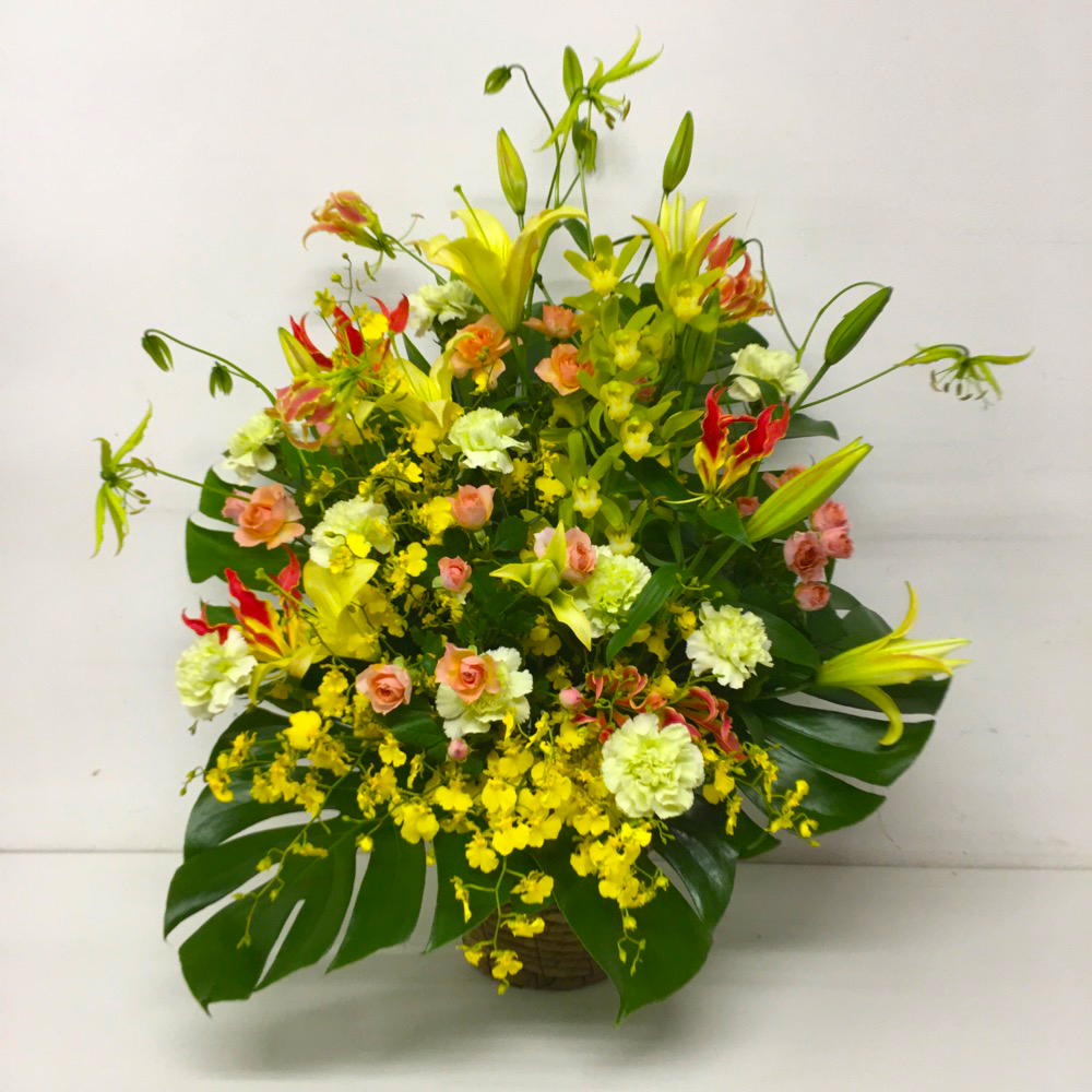 イエロー系豪華 アレンジメント (H75)