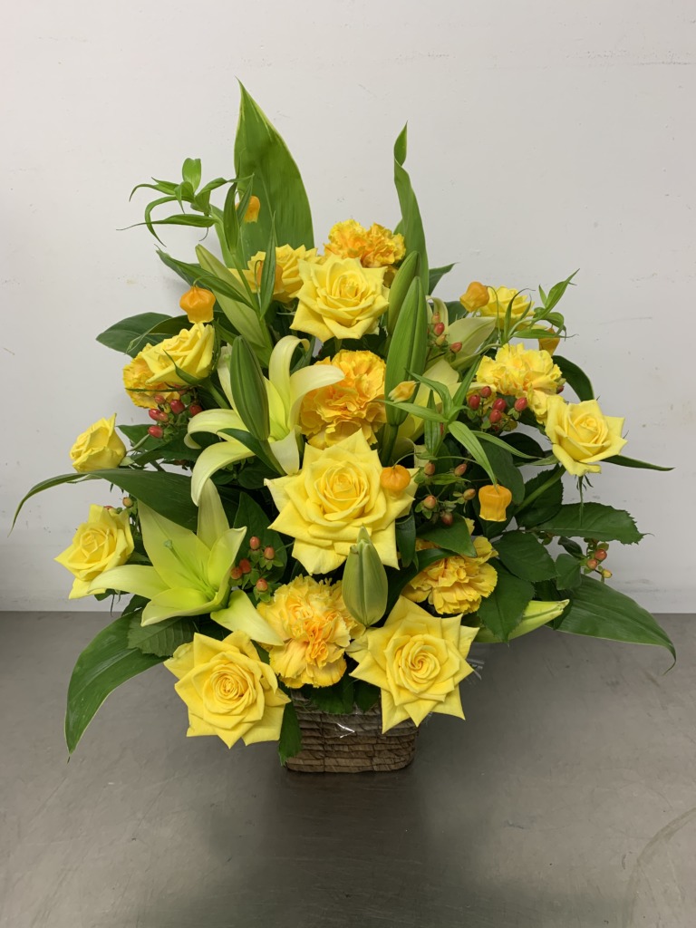 イエロー　クラシック　アレンジメント (H60)