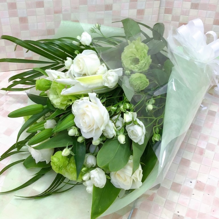 白と黄緑のツートーンブーケ (H60)