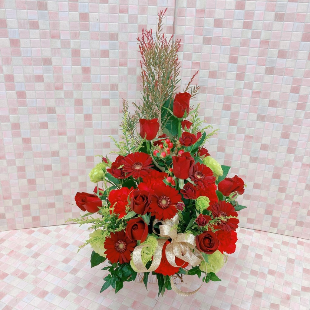 【クリスマス限定】赤とグリーンのツリーアレンジメント (H60)